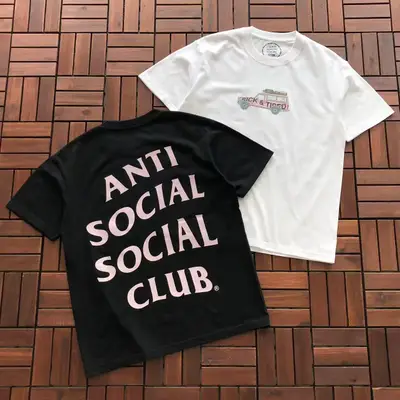 ANTI SOCIAL SOCIAL CLUB T-Shirt