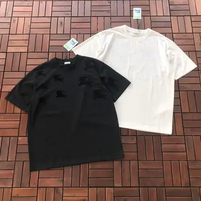 BURBERRY T-Shirt