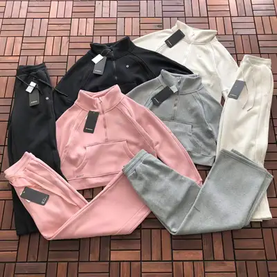 LULULEMON Sweater