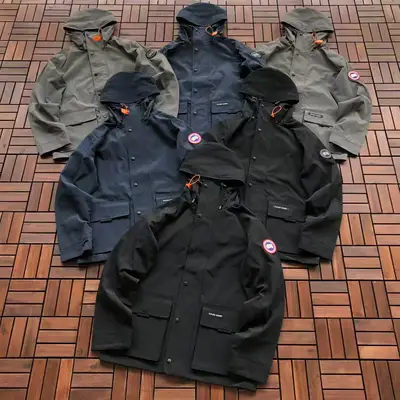 CANADA GOOSE Jacke