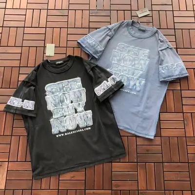 BALENCIAGA T-Shirt