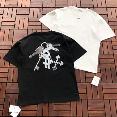 OFF-WHITE T-Shirt