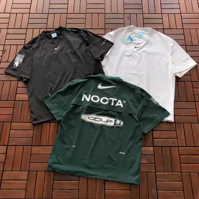 NIKE T-Shirt