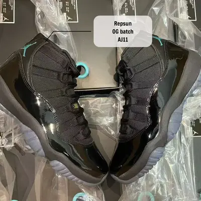 JORDAN 11