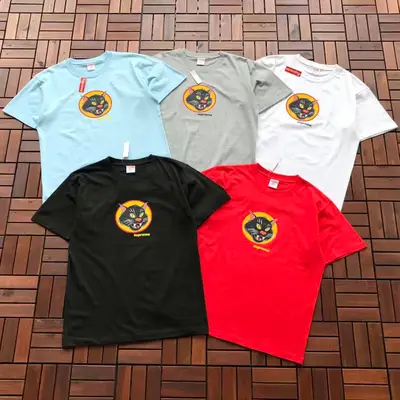 SUPREME T-Shirt