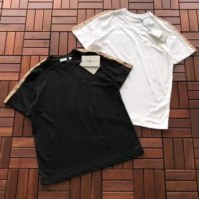 BURBERRY T-Shirt