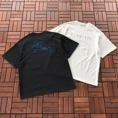 BURBERRY T-Shirt