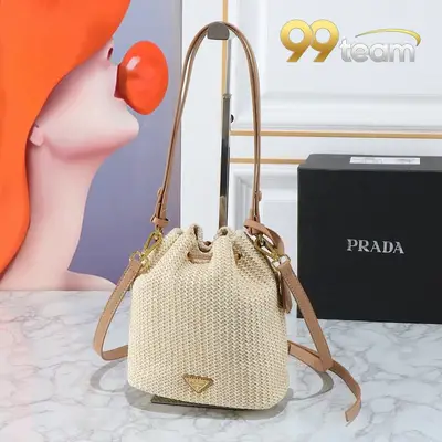 PRADA | Item ID: 08938
