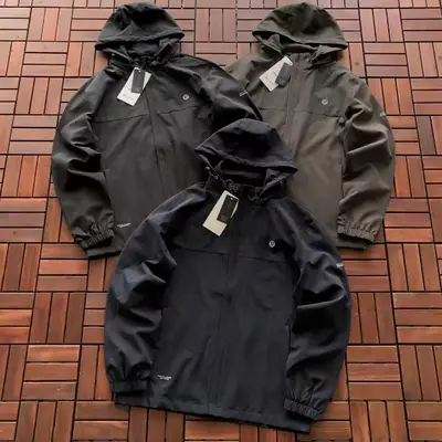 LULULEMON Jacke