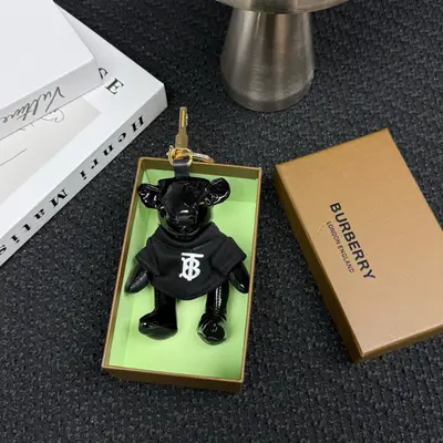 BURBERRY Schmuck