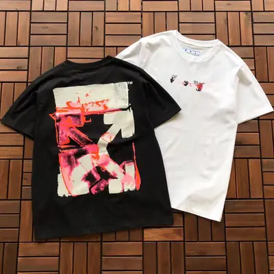 OFF-WHITE T-Shirt