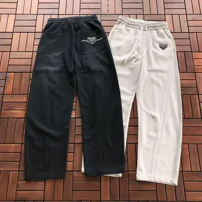 PRADA Hose
