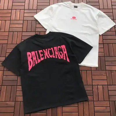 BALENCIAGA T-Shirt