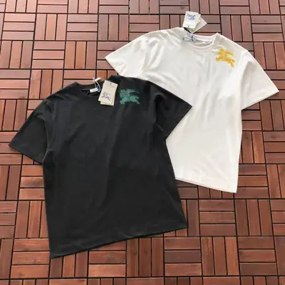 BURBERRY T-Shirt