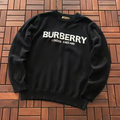 BURBERRY Sweater