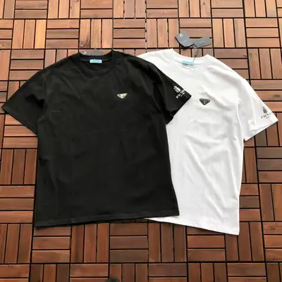 PRADA T-Shirt