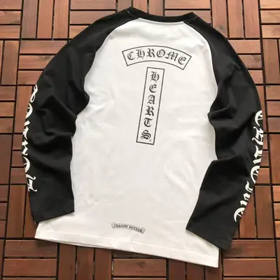 CHROME HEARTS