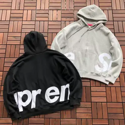 SUPREME Hoodie