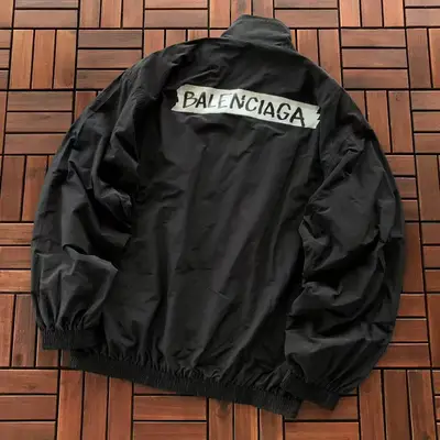 BALENCIAGA Jacke