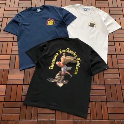 UNDEFEATED T-Shirt