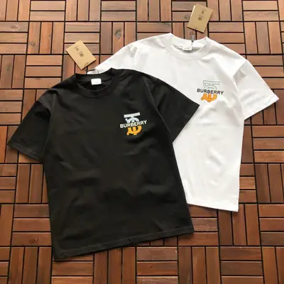 BURBERRY T-Shirt