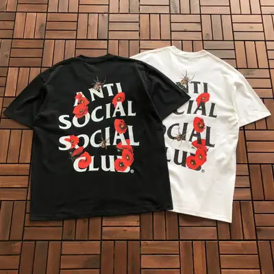 ANTI SOCIAL SOCIAL CLUB T-Shirt