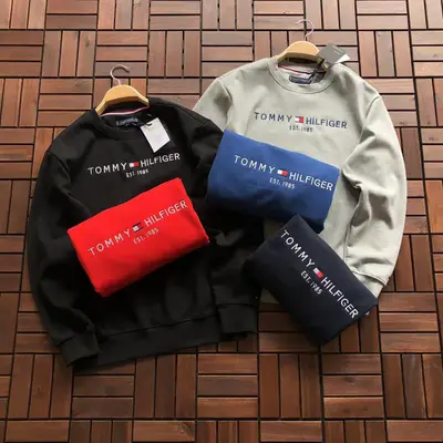 TOMMY HILFIGER Sweater