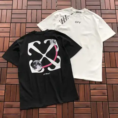OFF-WHITE T-Shirt