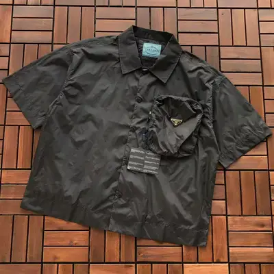 PRADA T-Shirt