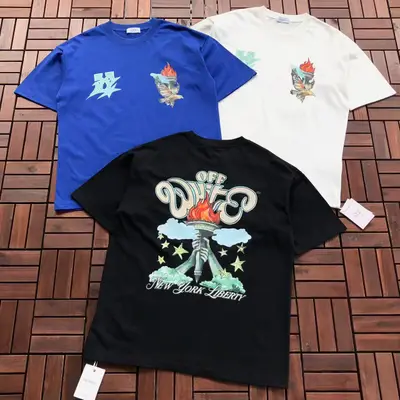 OFF-WHITE T-Shirt
