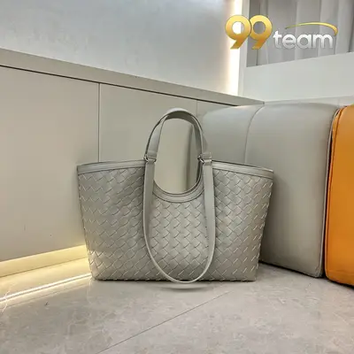 BOTTEGA VENETTA | Item ID: 20825