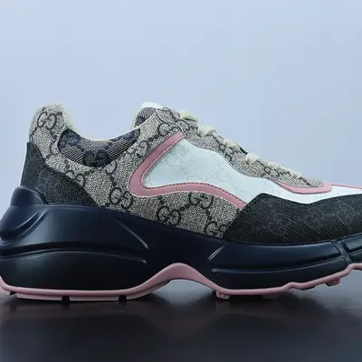 GUCCI Sneaker