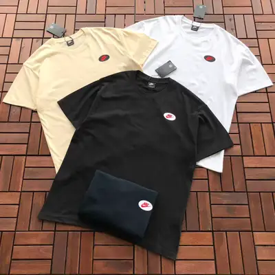 NIKE T-Shirt