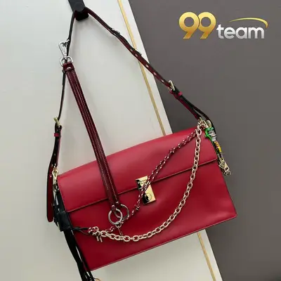 PRADA | Item ID: 09448