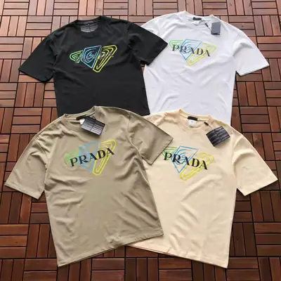 PRADA T-Shirt