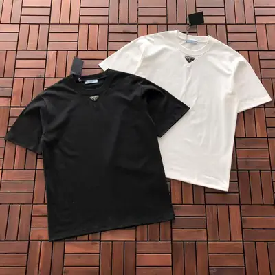 PRADA T-Shirt