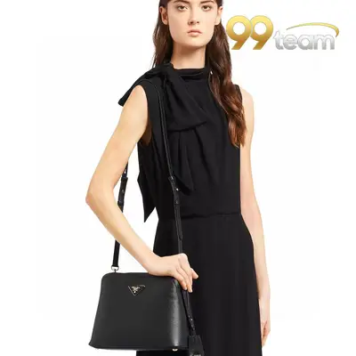 PRADA | Item ID: 09560
