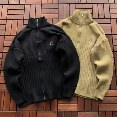 AMI Sweater