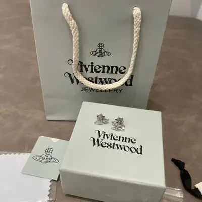 VIVIENNE WESTWOOD Schmuck