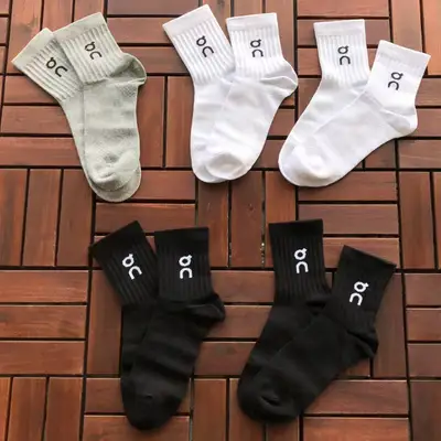 ON RUNNING Socken