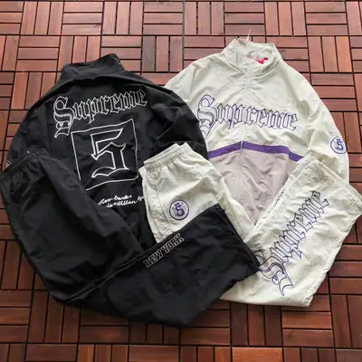 SUPREME Hose