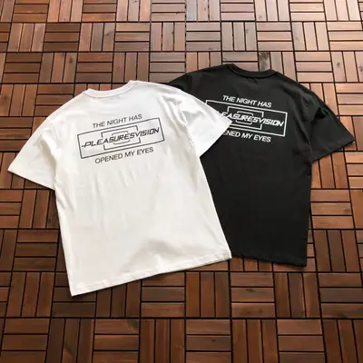 PLEASURES T-Shirt