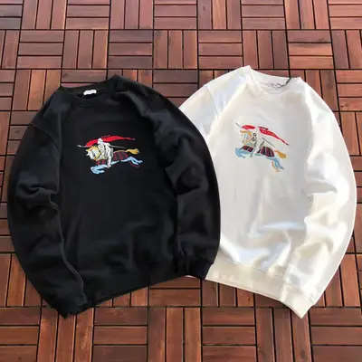 BURBERRY Sweater