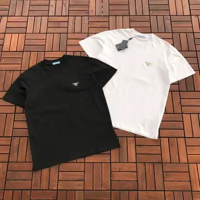 PRADA T-Shirt