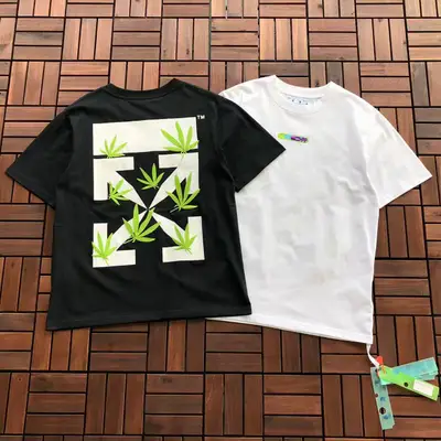 OFF-WHITE T-Shirt