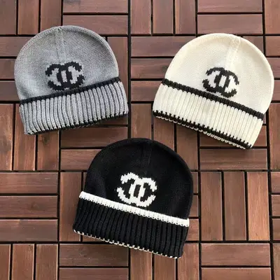 CHANEL Cap