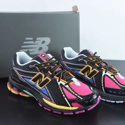 NEW BALANCE