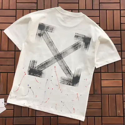 OFF-WHITE T-Shirt