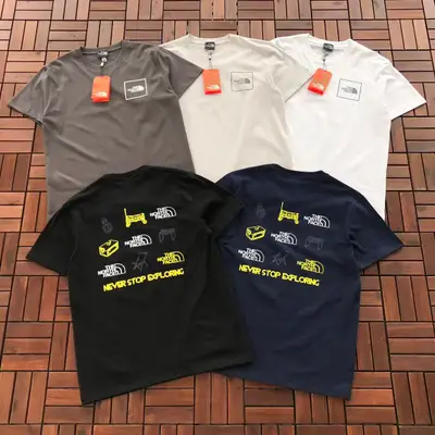 THE NORTH FACE T-Shirt