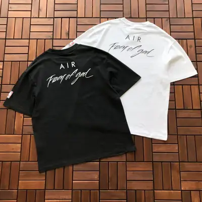 NIKE T-Shirt